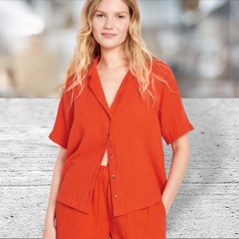 Old navy 100% orange cotton shirt